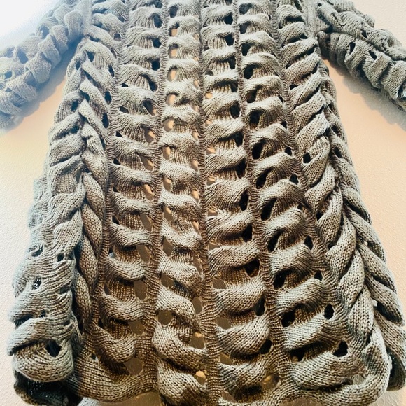 Unique Grey Sweater Cardigan - Picture 6 of 9